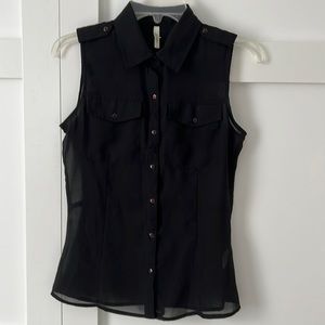 TRUTH Women’s S Black Top